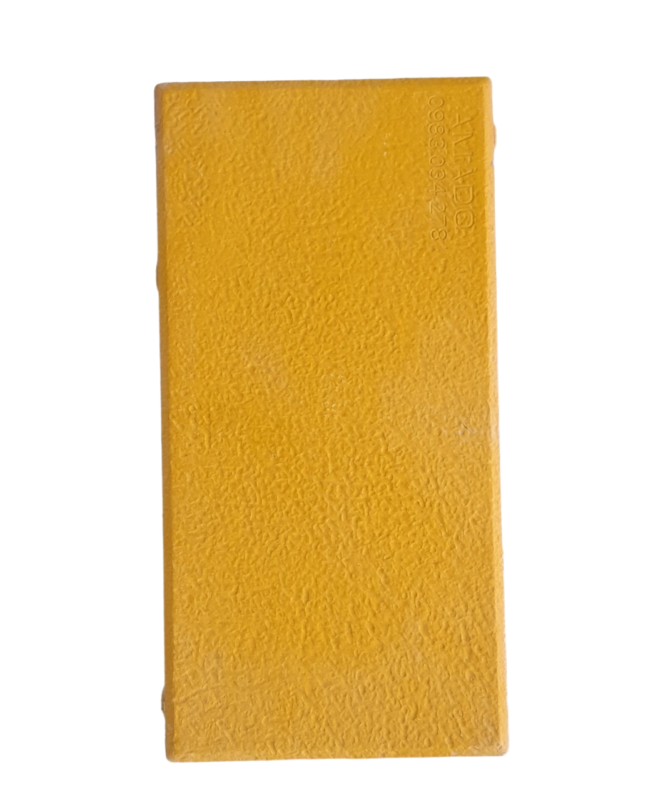 Gạch bê tông giả đá mặt nhám – hình chữ nhật 15 x 30 x 5 cm màu vàng